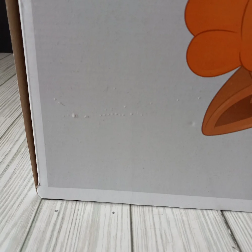 Jumbo Pokemon Vulpix Exclusive 10 inch Funko Pop! #599